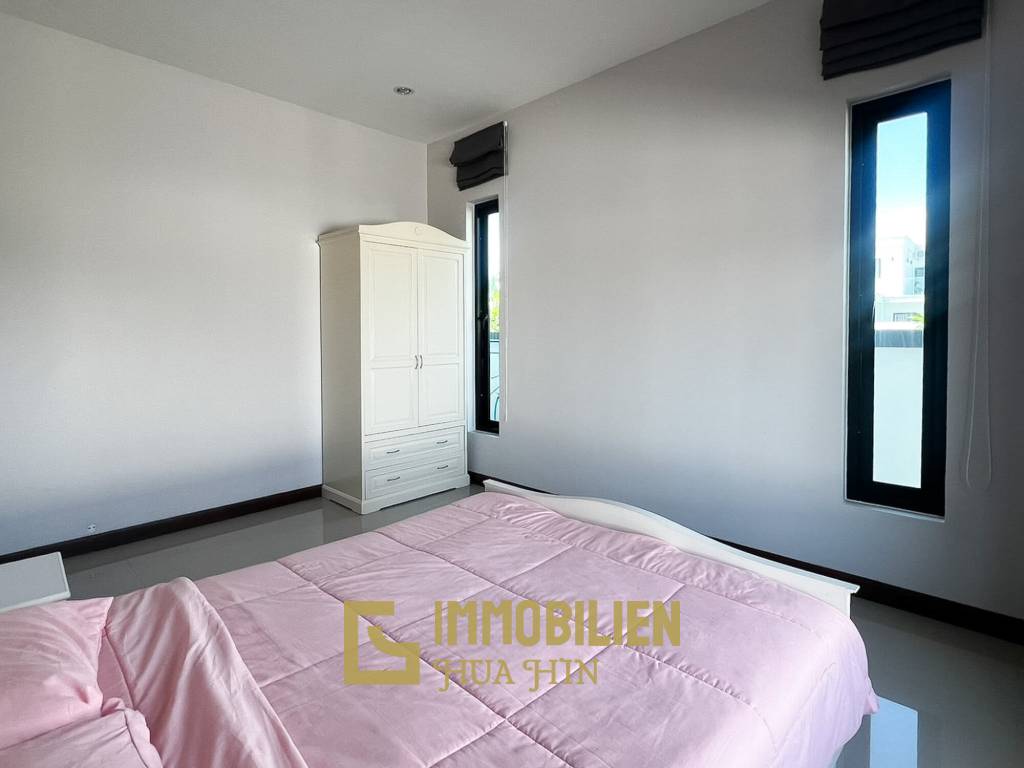 240 sqm modern pool villa in Hin Lek Fai Hua Hin