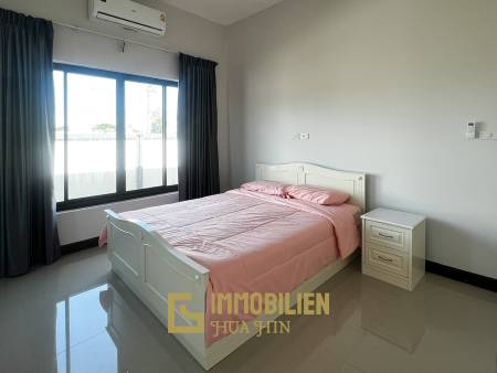 240 sqm modern pool villa in Hin Lek Fai Hua Hin