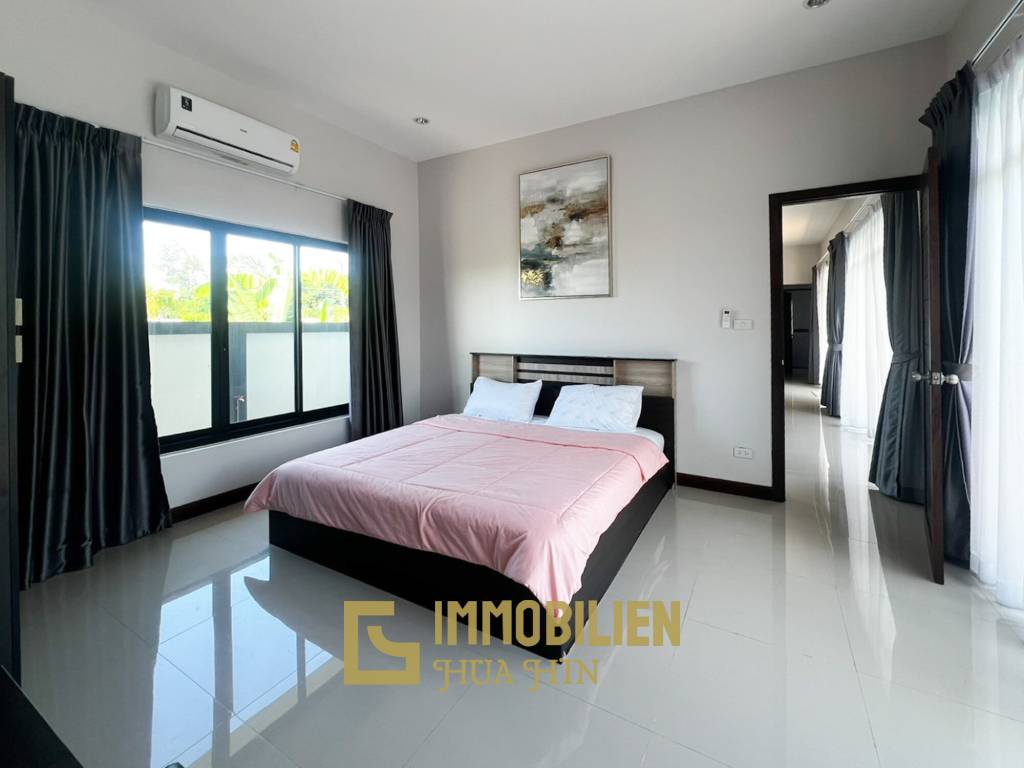 240 sqm modern pool villa in Hin Lek Fai Hua Hin