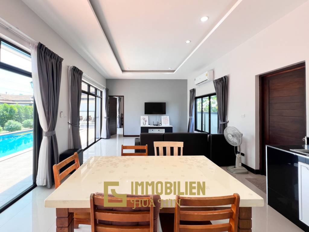 privater Pool / 3 Schlafzimmer / 472 qm Grundstück