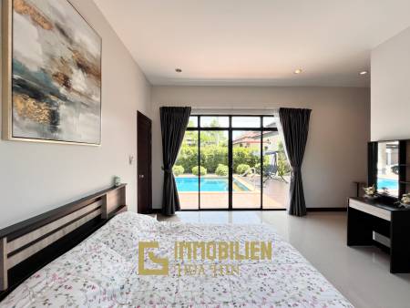 privater Pool / 3 Schlafzimmer / 472 qm Grundstück