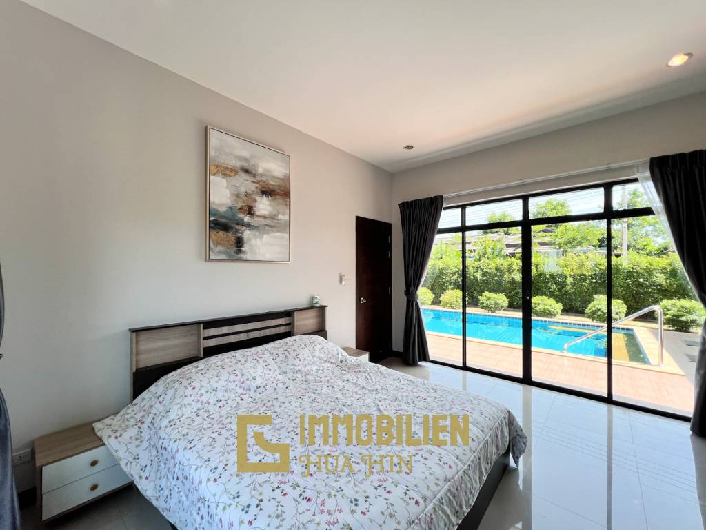 privater Pool / 3 Schlafzimmer / 472 qm Grundstück