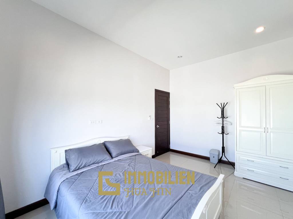 privater Pool / 3 Schlafzimmer / 472 qm Grundstück