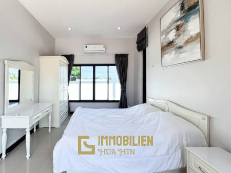 privater Pool / 3 Schlafzimmer / 472 qm Grundstück