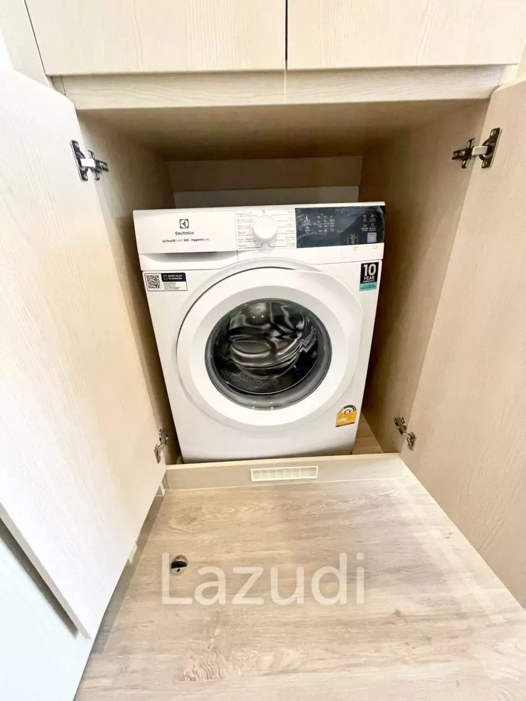 35 sqm 1 Bedroom Condo on 12A Floor at NOBLE STATE 39 Bangkok