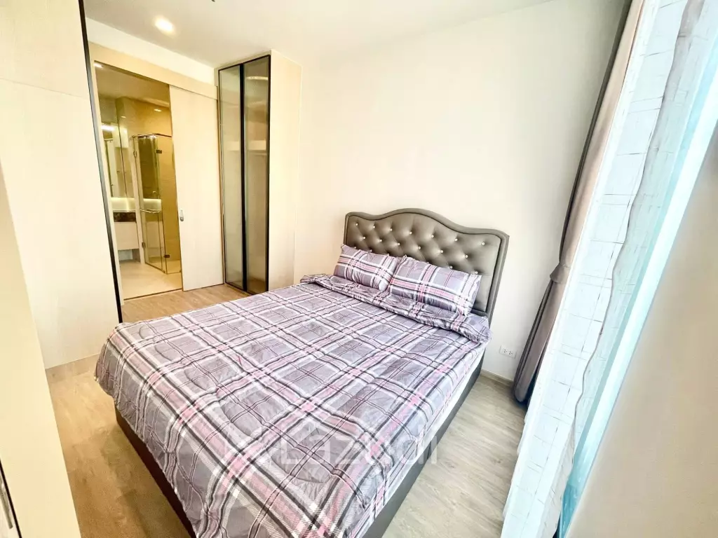 35 sqm 1 Bedroom Condo on 12A Floor at NOBLE STATE 39 Bangkok
