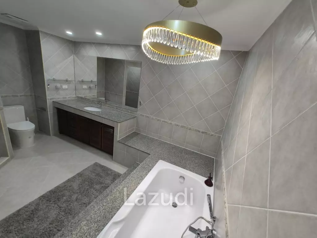 คอนโดหรู 1 ห้องนอน ขนาดกว้างขวาง ที่ วิวทะเล เรสซิเด้นซ์ 1