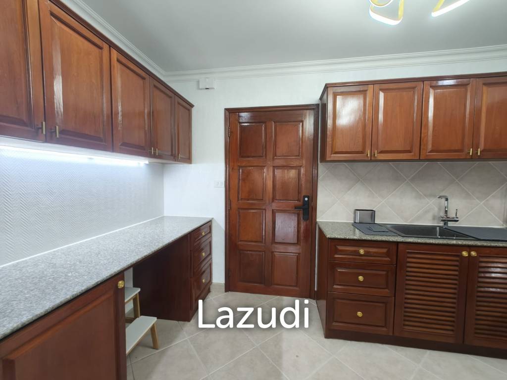 คอนโดหรู 1 ห้องนอน ขนาดกว้างขวาง ที่ วิวทะเล เรสซิเด้นซ์ 1