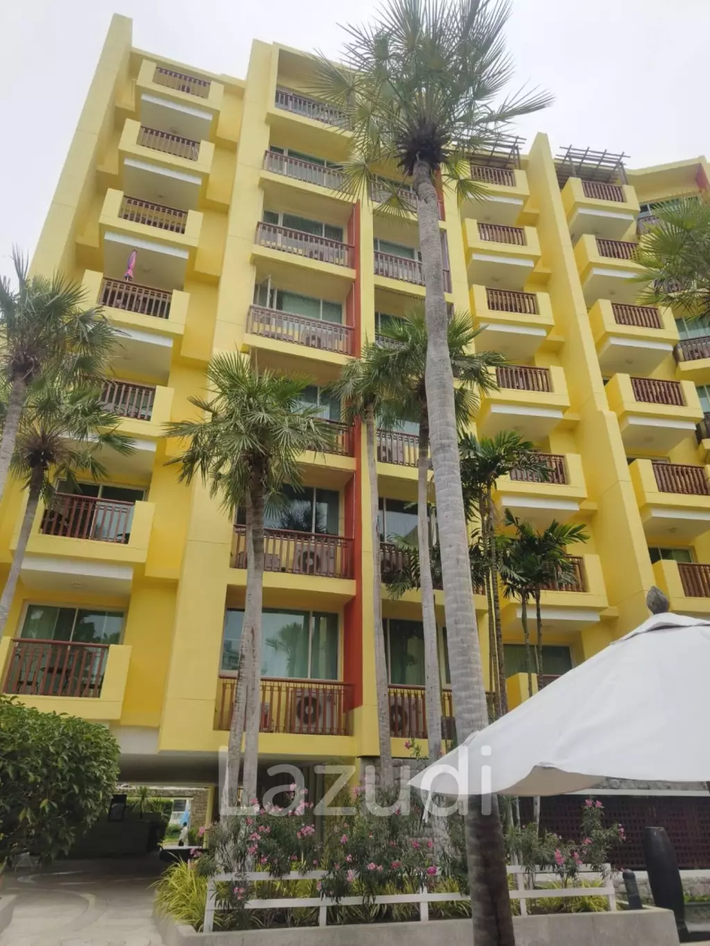 คอนโดติดชายหาด Mykonos Hua Hin | ใกล้ Market Village Mall