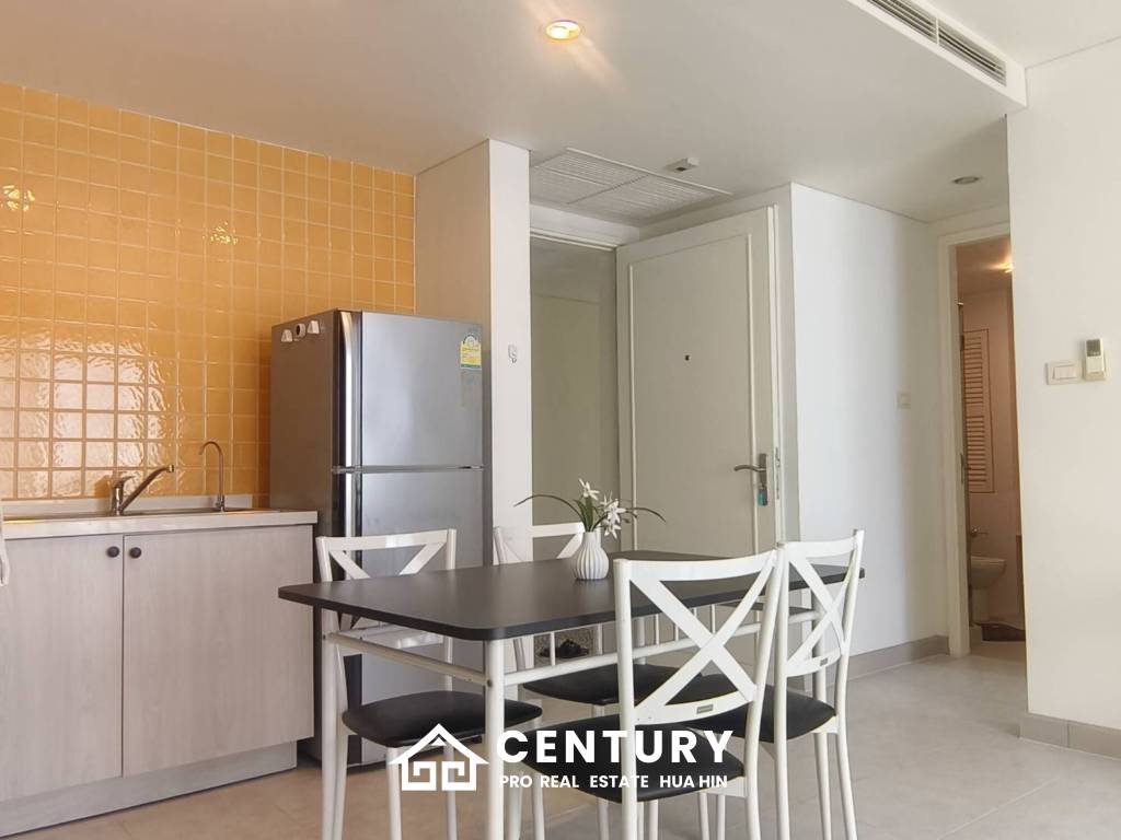 Beachfront Mykonos Condo | Market Village Mall Nearby