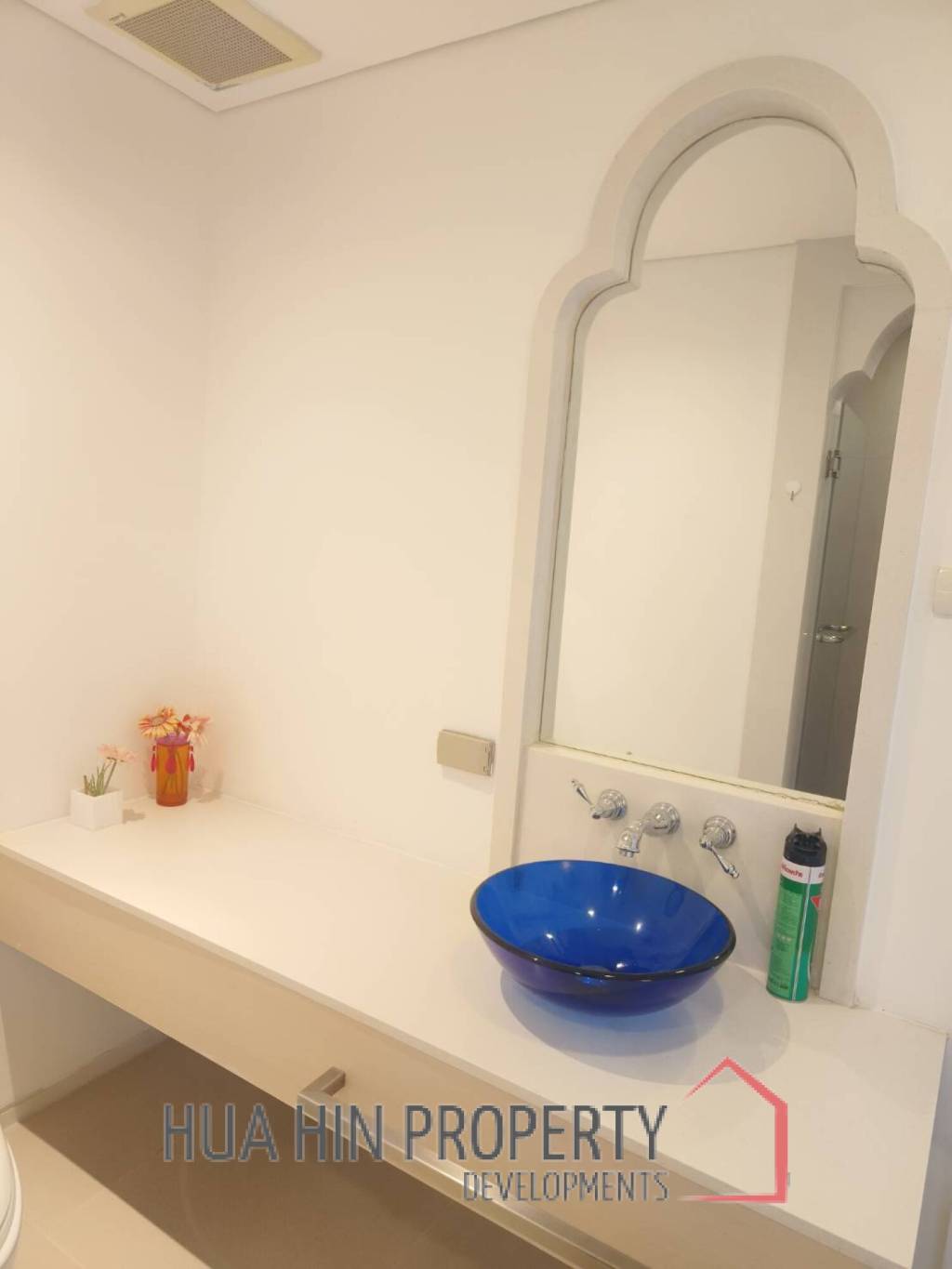 Beachfront Condo at Marrakesh | Near Bluport Mall