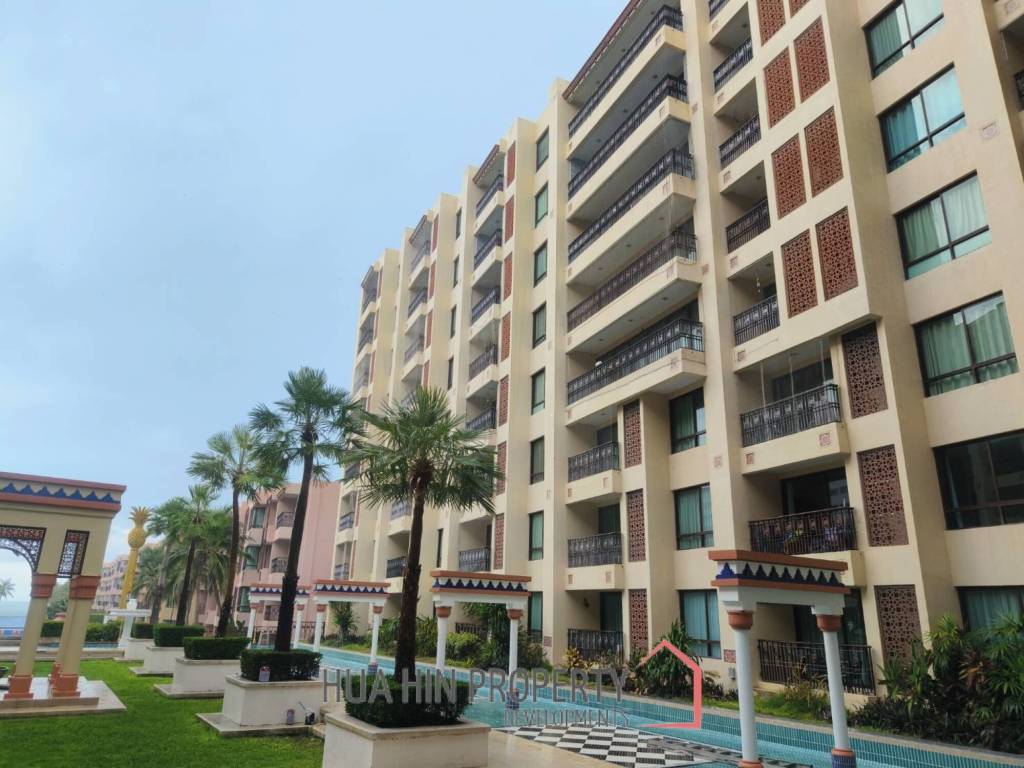 Beachfront Condo at Marrakesh | Near Bluport Mall