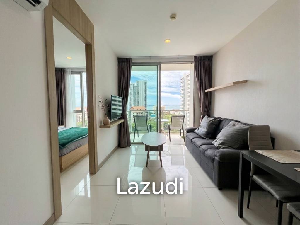 Cozy 1-Bedroom High-Floor Condo at The Riviera Wongamat