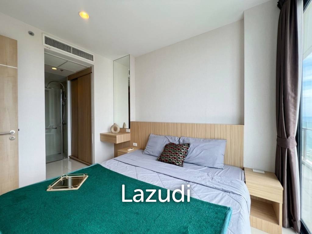 Cozy 1-Bedroom High-Floor Condo at The Riviera Wongamat