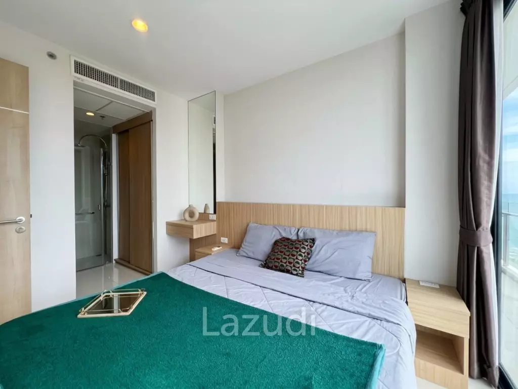 Cozy 1-Bedroom High-Floor Condo at The Riviera Wongamat