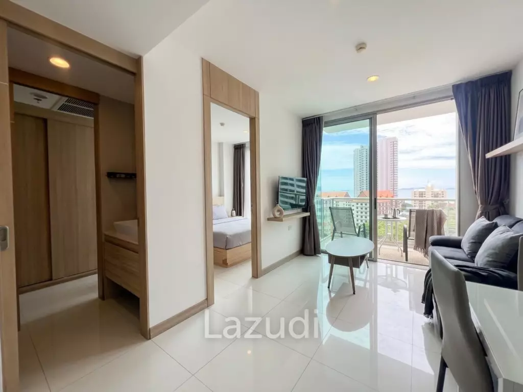 Cozy 1-Bedroom High-Floor Condo at The Riviera Wongamat