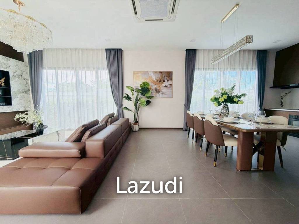 Ultra-Modern 4-Bedroom Luxury Pool Villa for Sale at Palm Lakeside