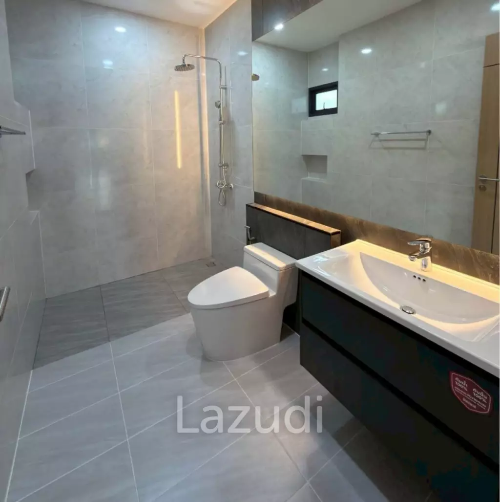 Luxury 3-Bedroom Private Pool Villa for Sale in East Pattaya