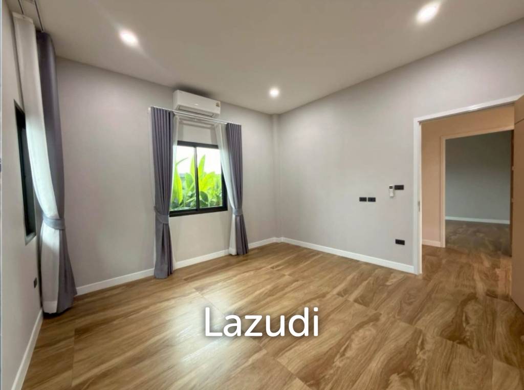 Luxury 3-Bedroom Private Pool Villa for Sale in East Pattaya