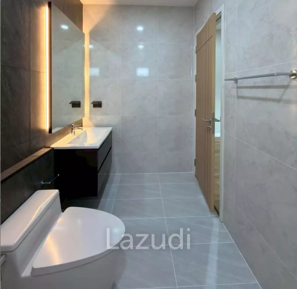 Luxury 3-Bedroom Private Pool Villa for Sale in East Pattaya