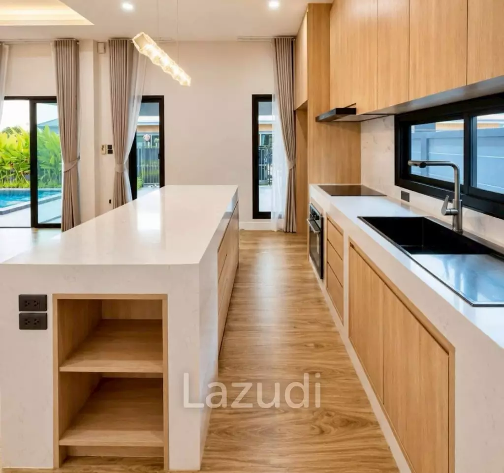 Luxury 3-Bedroom Private Pool Villa for Sale in East Pattaya