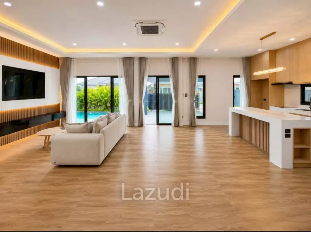Luxury 3-Bedroom Private Pool Villa for Sale in East Pattaya