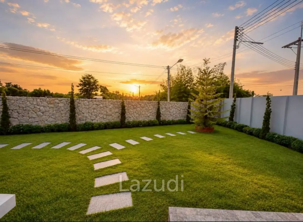 Luxury 3-Bedroom Private Pool Villa for Sale in East Pattaya