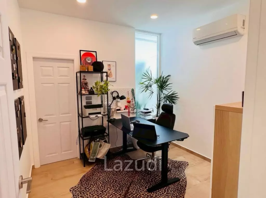 Luxurious 3-Bedroom Private Pool Villa for Sale in Huay Yai