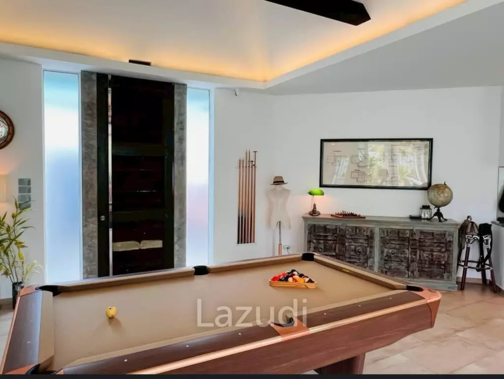 Luxurious 3-Bedroom Private Pool Villa for Sale in Huay Yai