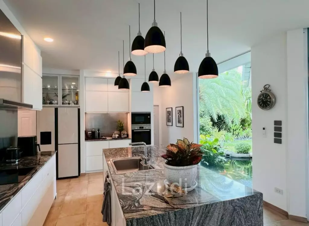 Luxurious 3-Bedroom Private Pool Villa for Sale in Huay Yai