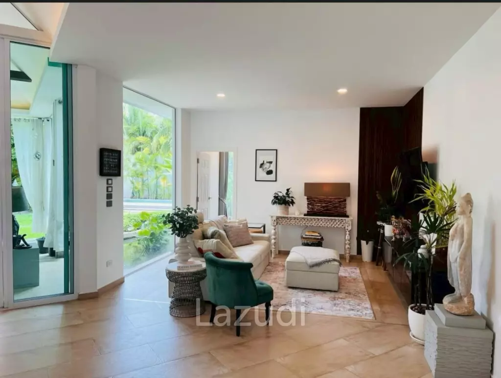 Luxurious 3-Bedroom Private Pool Villa for Sale in Huay Yai