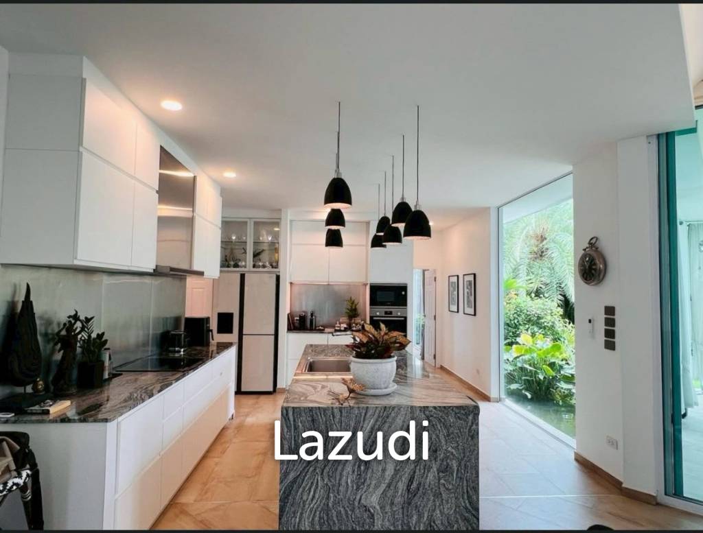 Luxurious 3-Bedroom Private Pool Villa for Sale in Huay Yai