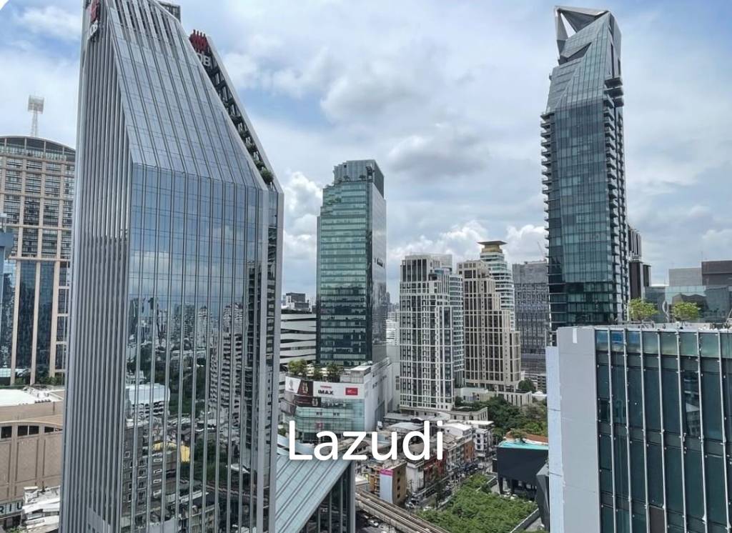32 sqm high floor condo in Noble Refine Khlong Toei Bangkok