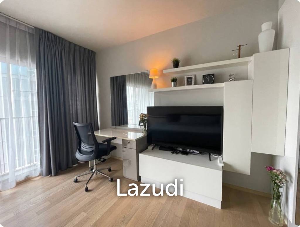 32 sqm high floor condo in Noble Refine Khlong Toei Bangkok