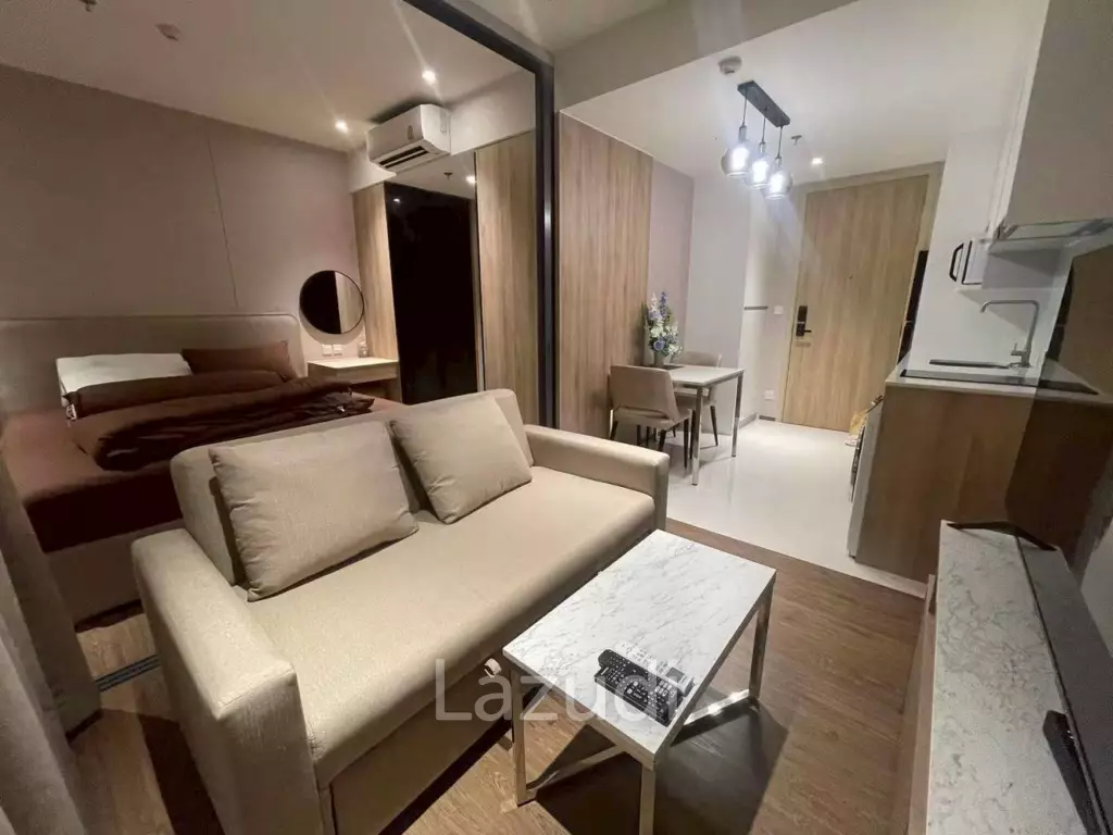 High-Floor Luxury 1-Bedroom Condo for Rent at Once Pattaya