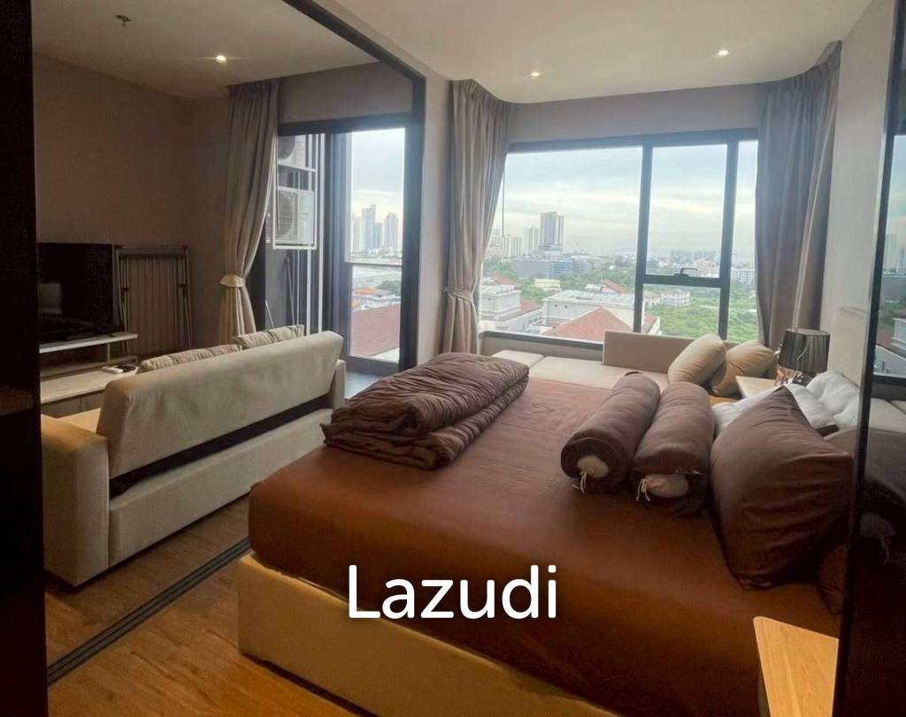 High-Floor Luxury 1-Bedroom Condo for Rent at Once Pattaya