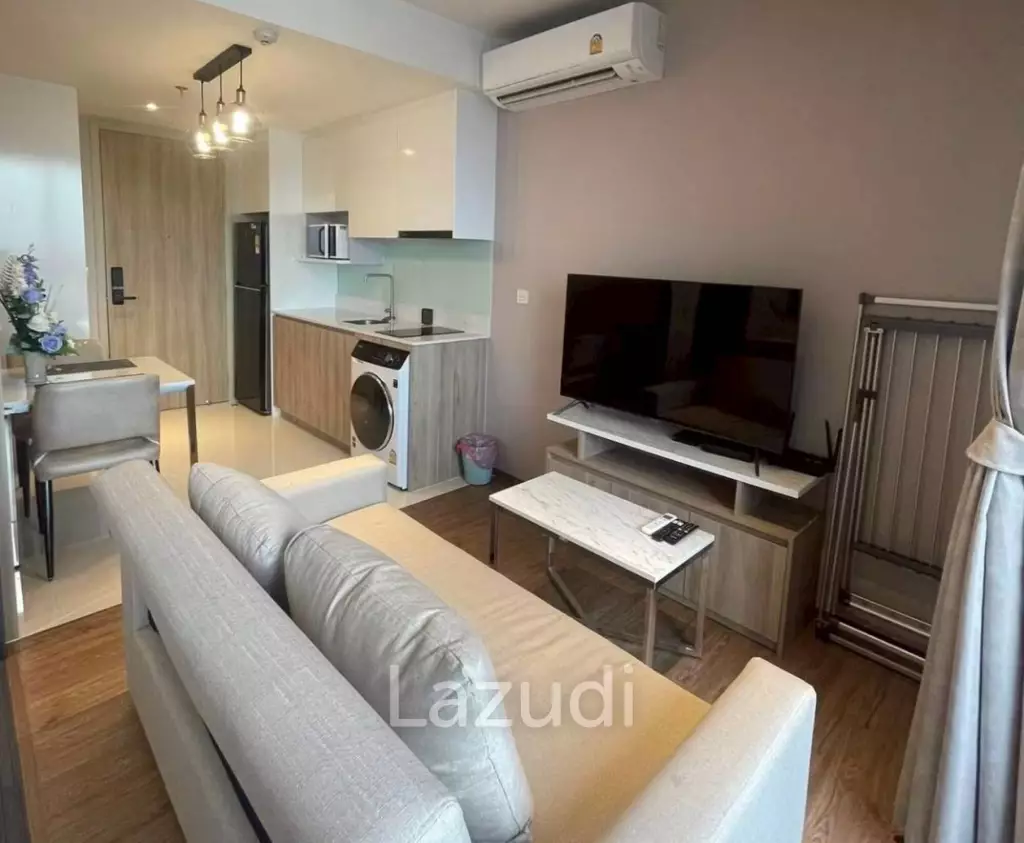 High-Floor Luxury 1-Bedroom Condo for Rent at Once Pattaya