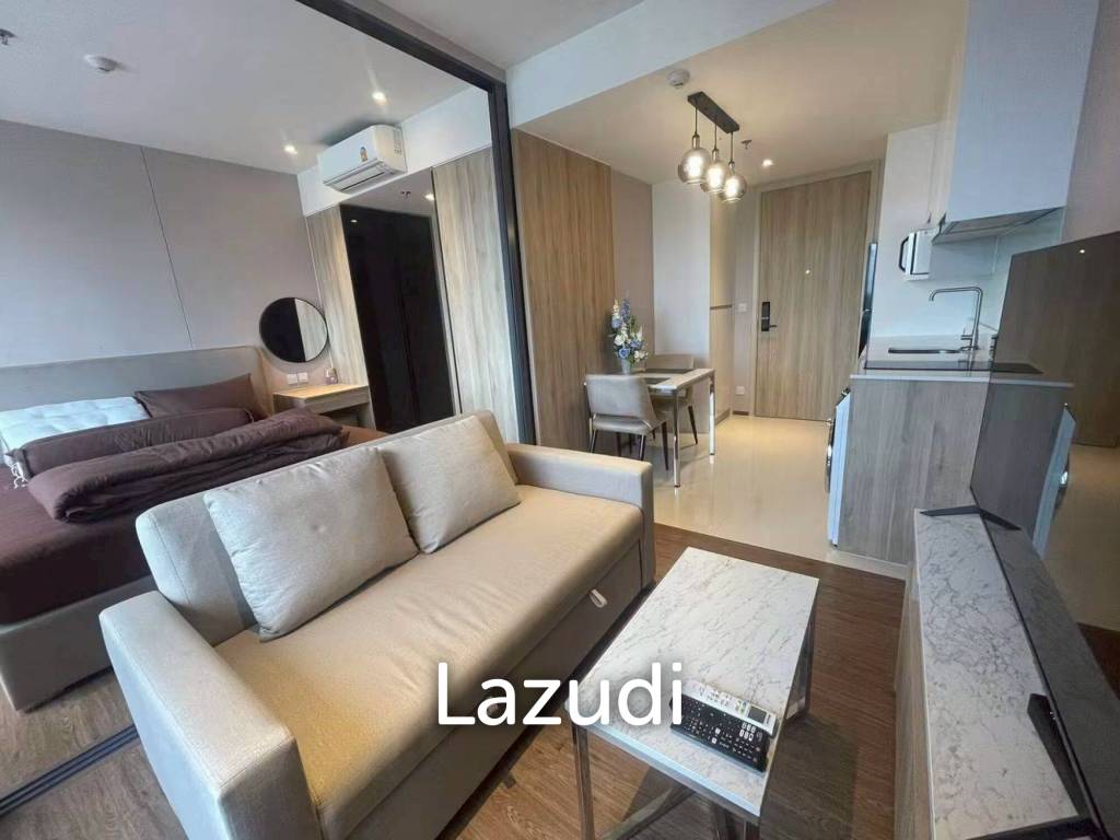 High-Floor Luxury 1-Bedroom Condo for Rent at Once Pattaya