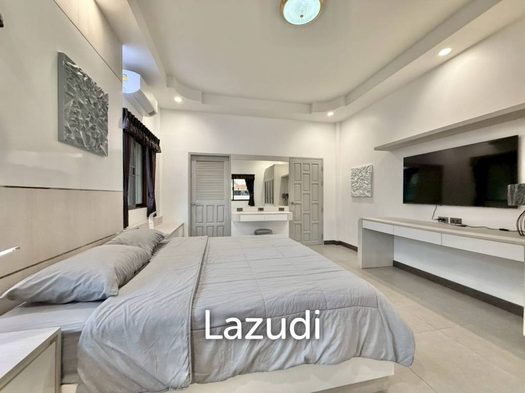 Newly Renovated 3-Bedroom Private Pool Villa at Natheekarn