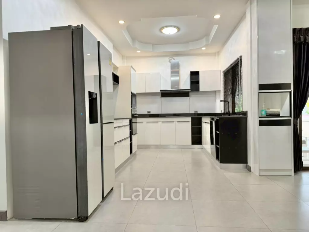 Newly Renovated 3-Bedroom Private Pool Villa at Natheekarn