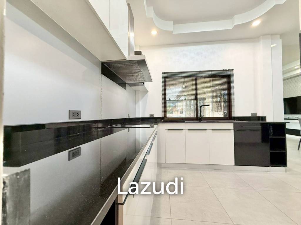 Newly Renovated 3-Bedroom Private Pool Villa at Natheekarn
