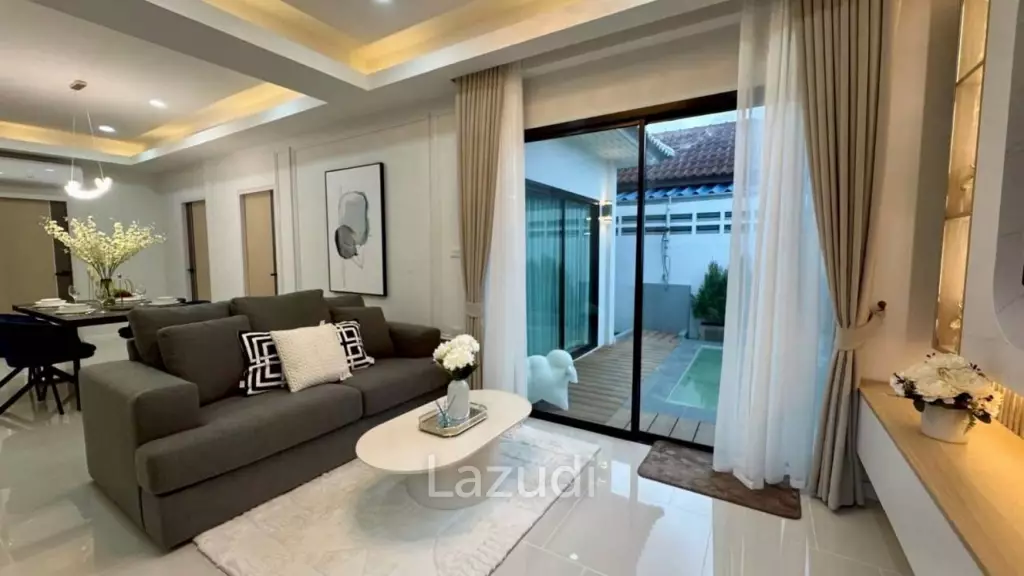 Exquisite Modern Pool Villa at Pattaya Rungrueng Village