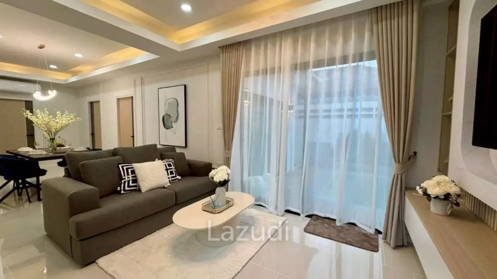 Exquisite Modern Pool Villa at Pattaya Rungrueng Village