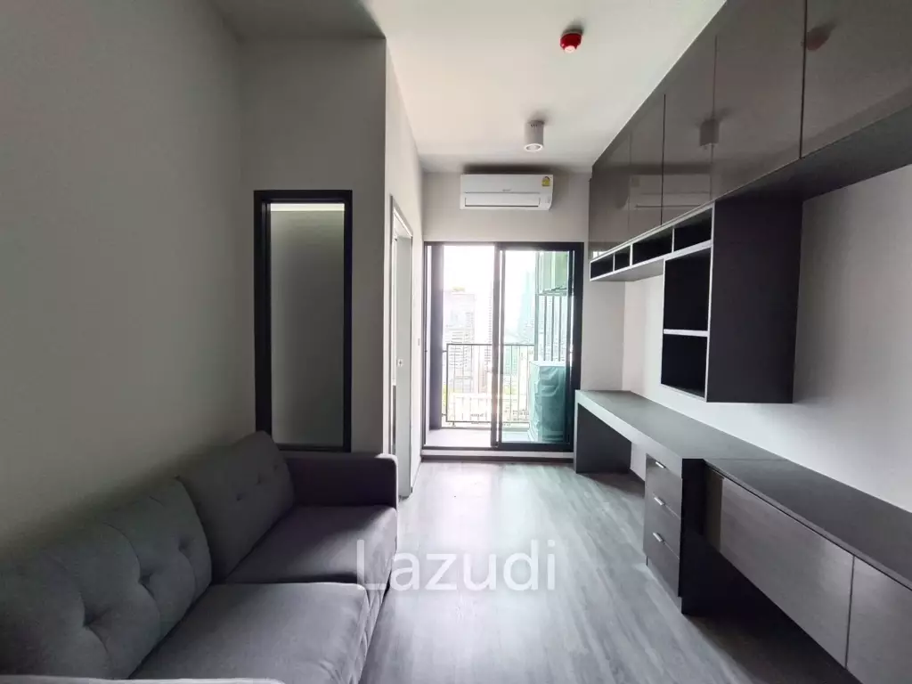 34 sqm high floor 1 bedroom condo IDEO Chula-Samyan Bang Rak Bangkok