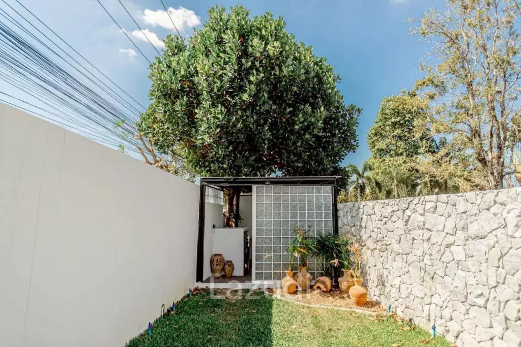Modern Pool Villa for Sale in Khao Makok, East Pattaya