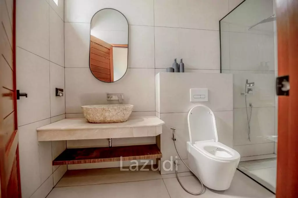 Modern Pool Villa for Sale in Khao Makok, East Pattaya