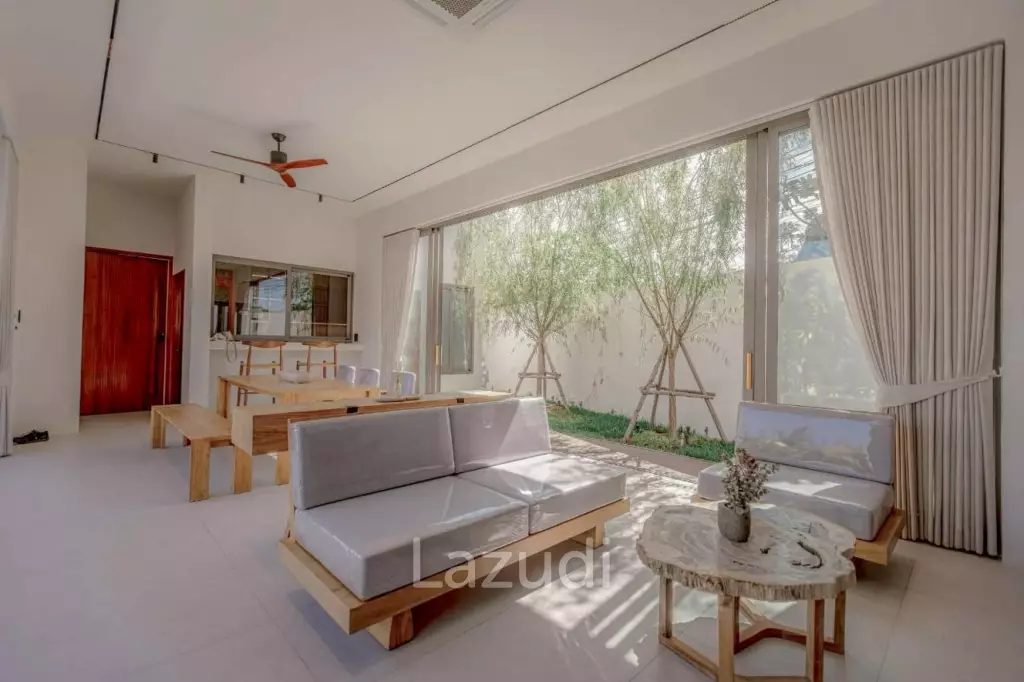 Modern Pool Villa for Sale in Khao Makok, East Pattaya