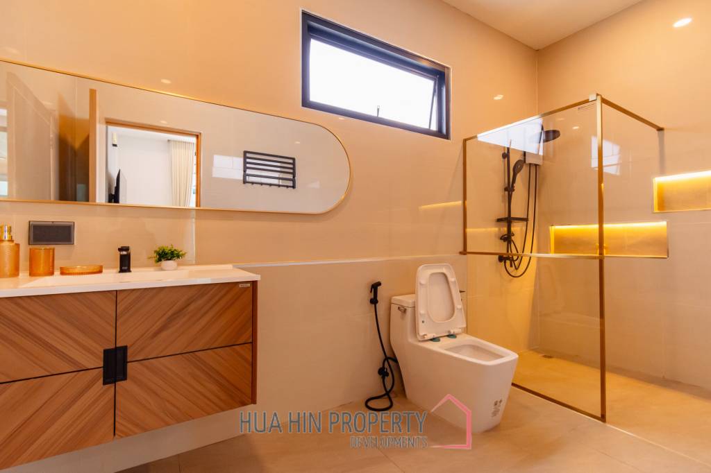 224 sqm modern pool villa in Hin Lek Fai Hua Hin