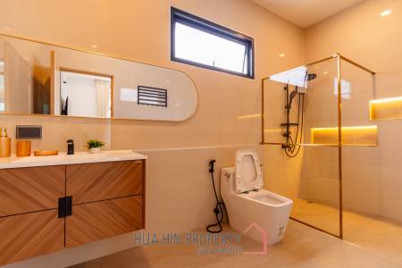 224 sqm modern pool villa in Hin Lek Fai Hua Hin