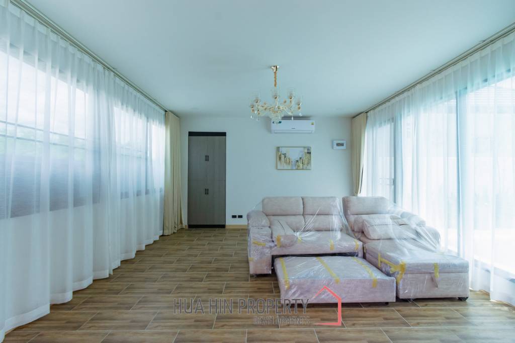 224 sqm modern pool villa in Hin Lek Fai Hua Hin
